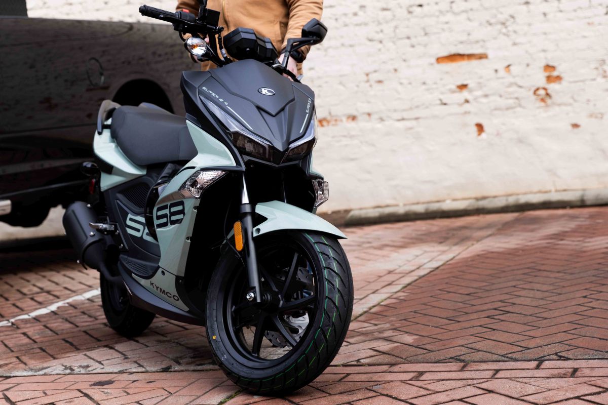 NEW DESIGN Super 8 50R - KYMCO USA