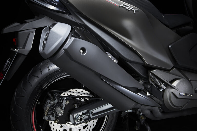 KYMCO-AK-550-PREMIUM-27