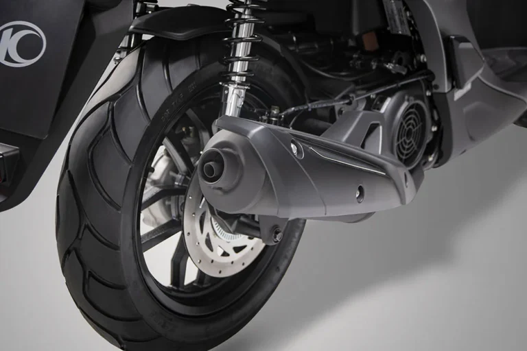 Kymco-PeopleS125-Detail-16