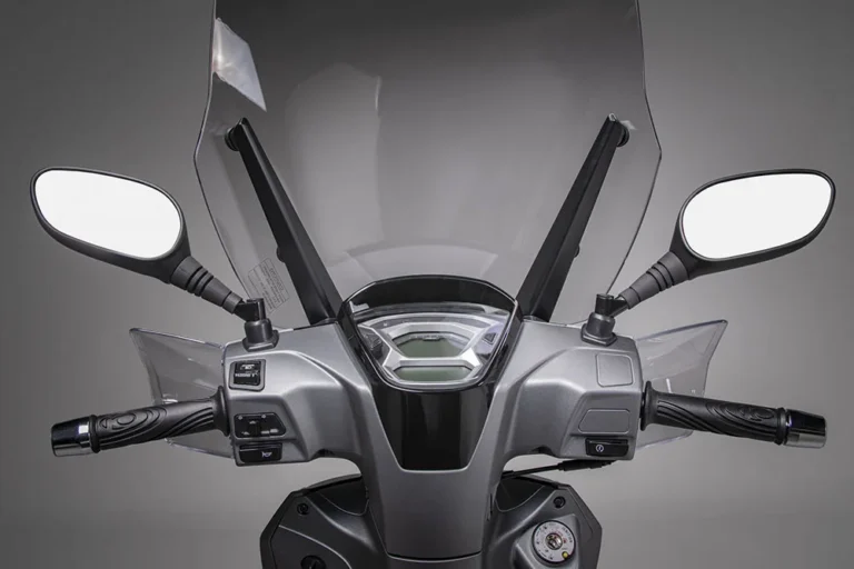 Kymco-PeopleS125-Detail-8